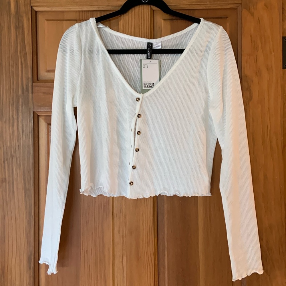 New white crop cardigan divided brand NWT size large